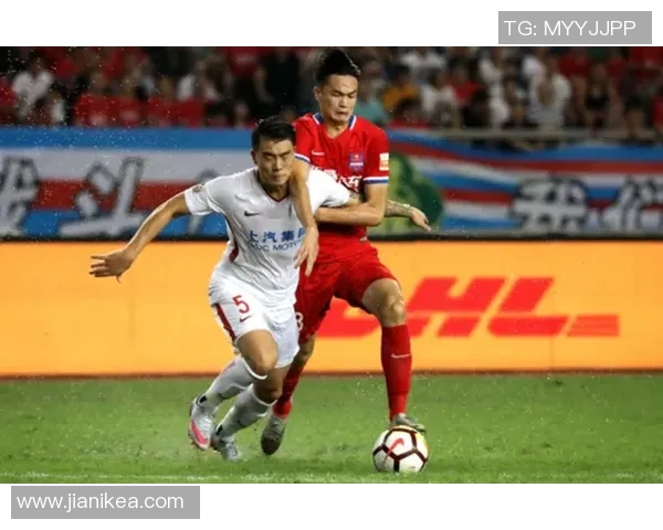 中超激战上港迎战重庆斯威争夺关键三分精彩对决即将上演